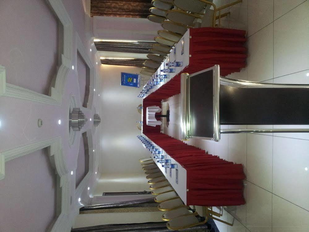 Bole Skygate Hotel Addis Ababa Exteriör bild